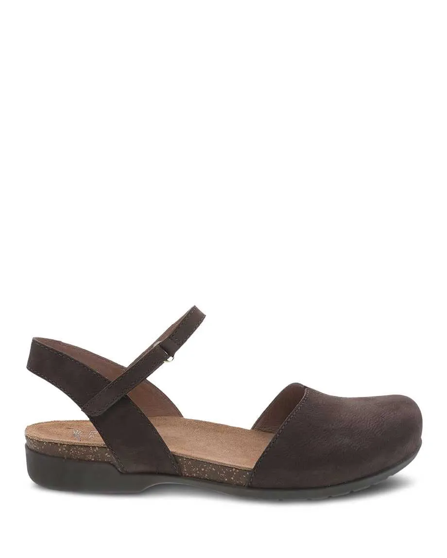  Rowan Closed Toe Sandal in Chocolate Nubuck  